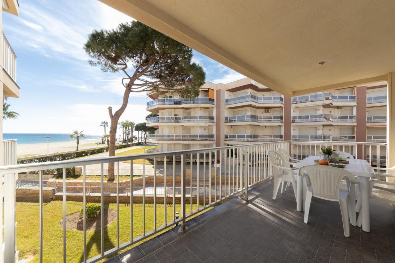 Apartamentos Dms V Arysal กัมบริลส์ ภายนอก รูปภาพ