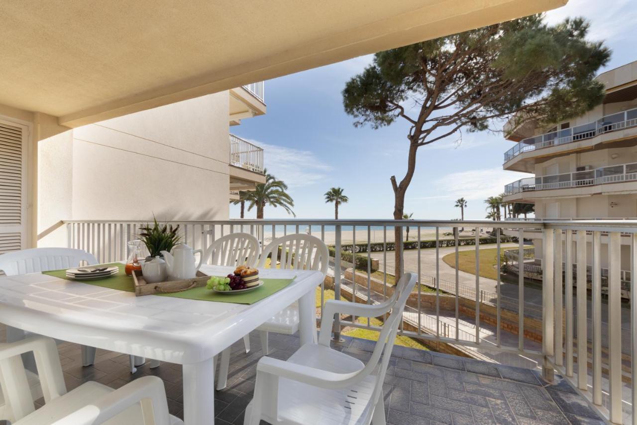 Apartamentos Dms V Arysal กัมบริลส์ ภายนอก รูปภาพ