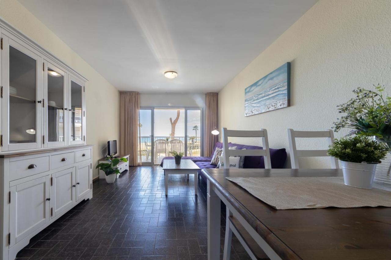 Apartamentos Dms V Arysal กัมบริลส์ ภายนอก รูปภาพ